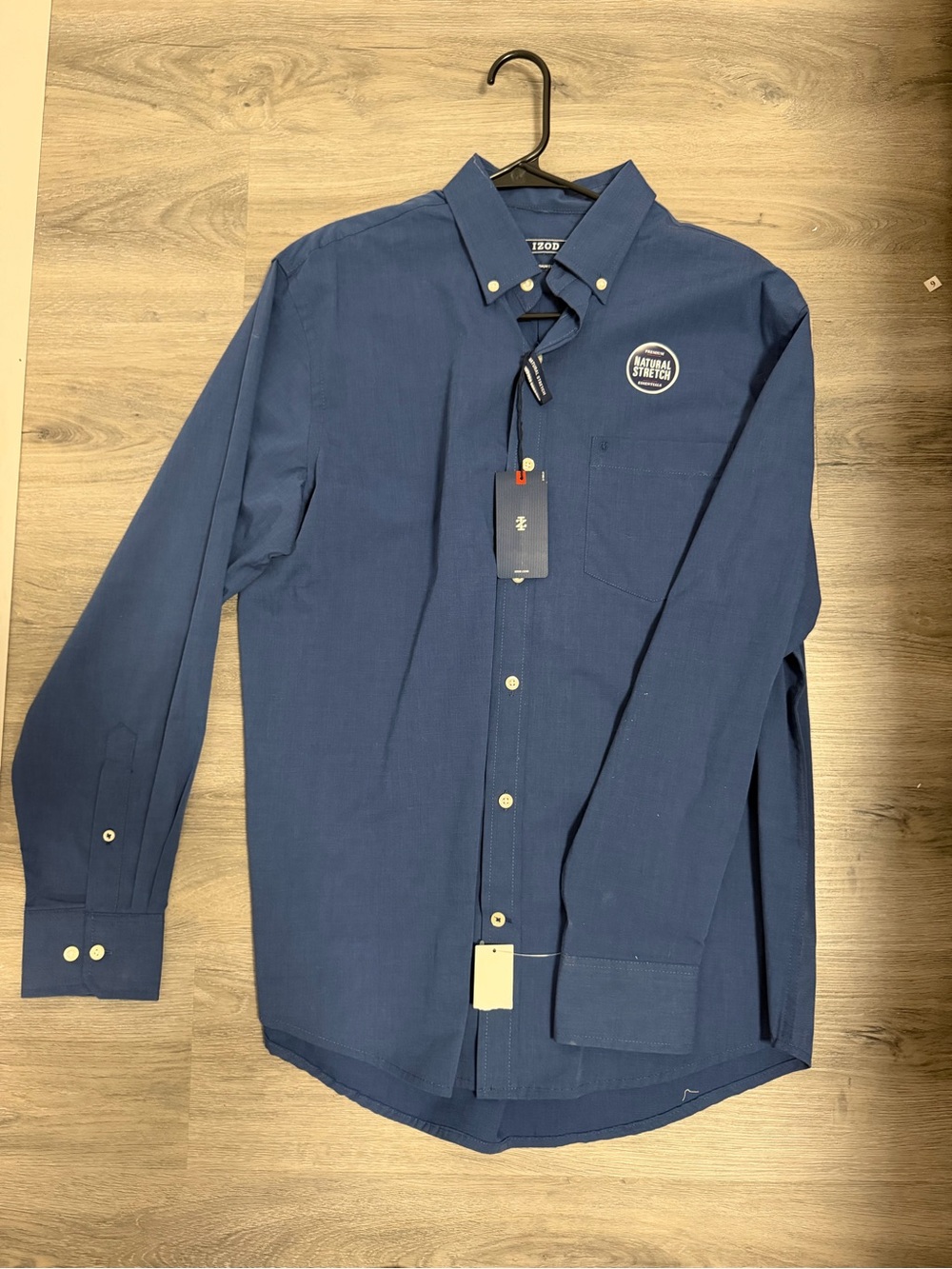 NWT Mens Izod Button Up